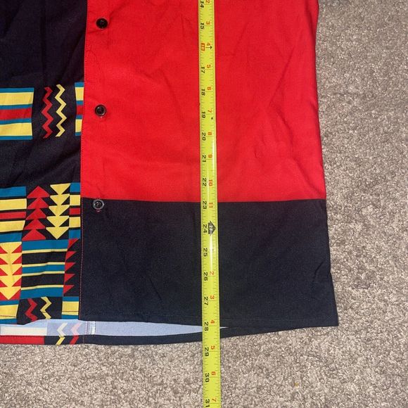 Fashion Nova Mens Luxury Colorblock Button Up Shirt Size Small - Picture 4 of 5